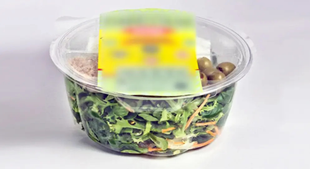 tray-seal-packing-salad